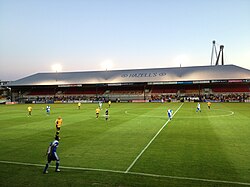 Vista de uma das arquibancadas do Estádio Rodney Parade